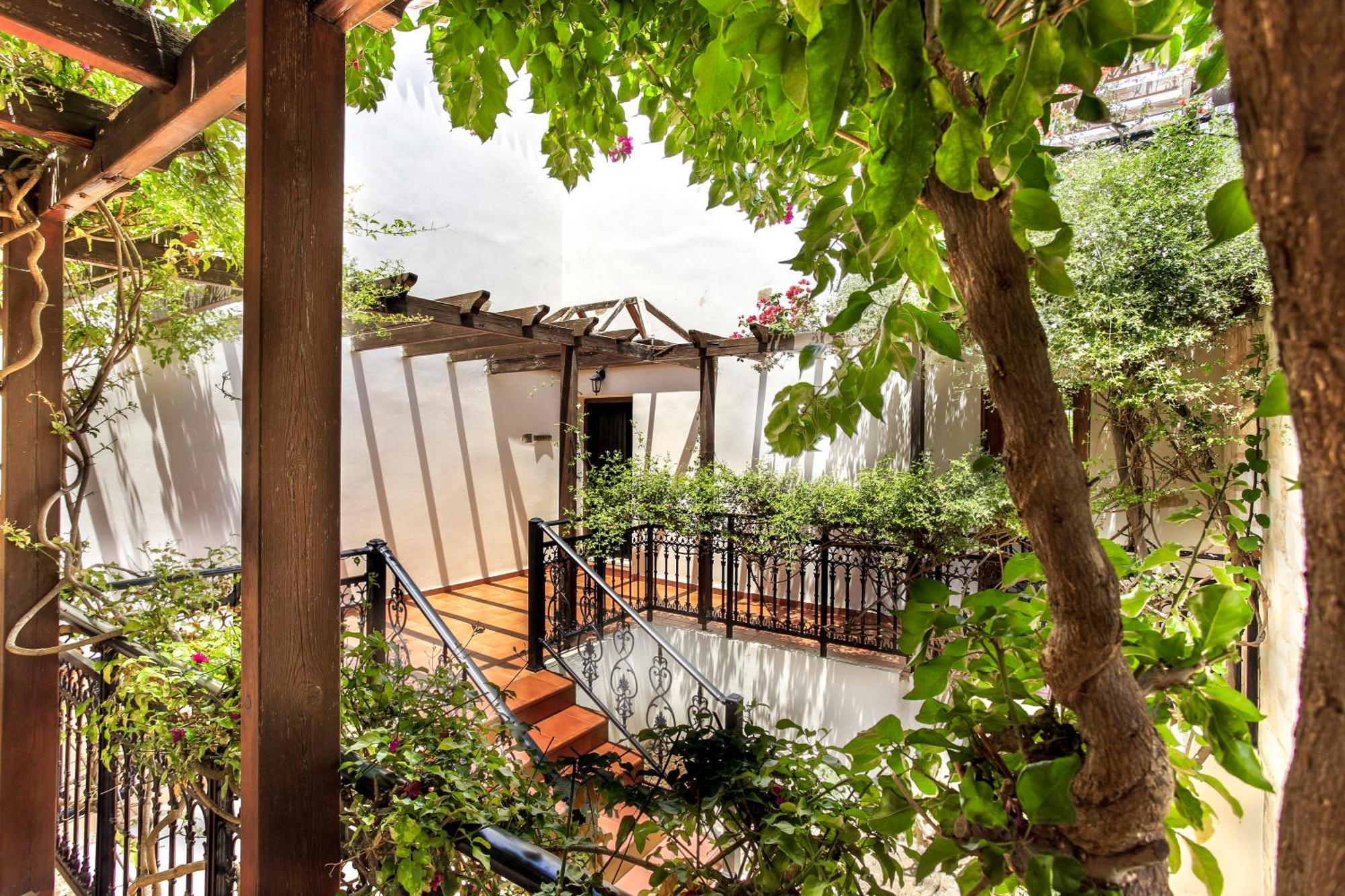 Douliana Villas Rum bild